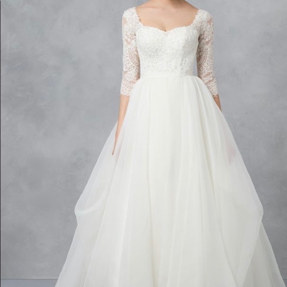 Oleg Cassini Wedding Dress 3/4 sleeve Ivory Lace 6